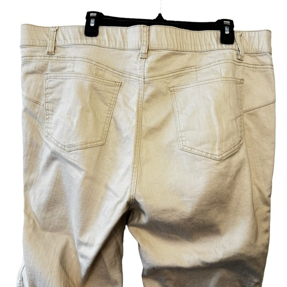 Arna York Collection Cropped Jeans 22W - Picture 2 of 7